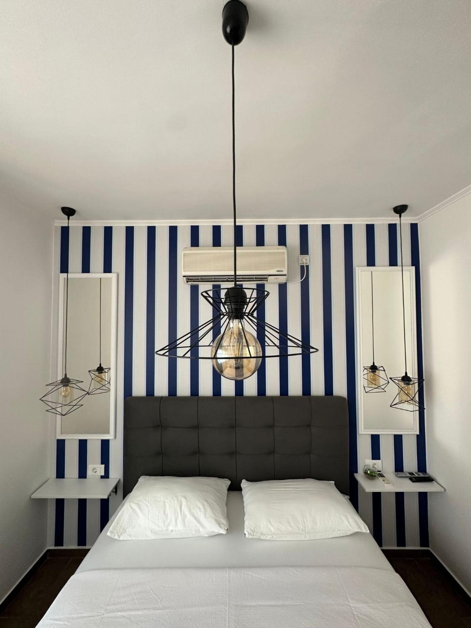 Apartments Brac Supetar Kamer foto